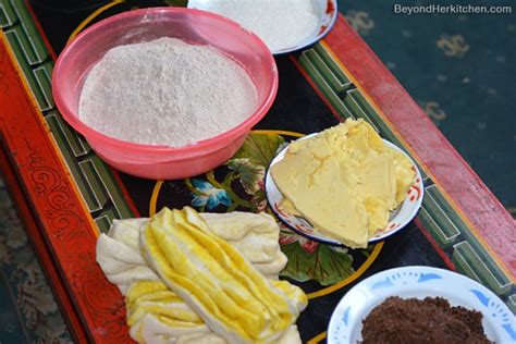  Tsampa com Iogurte: Uma Jornada Através dos Sabores Aterrosos e Cremosos da Cultura Shigatse!