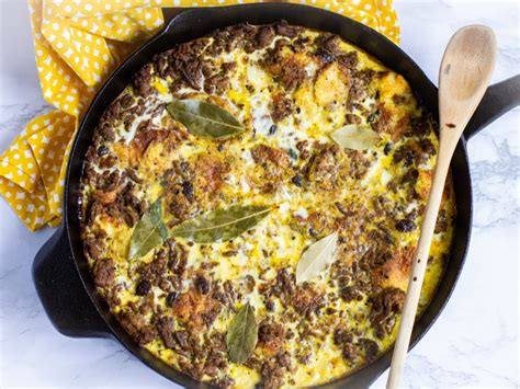   Bobotie! Uma explosão de sabores africanos que irá te levar para um paraíso culinário!