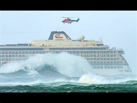 How Big of Waves Can a Cruise Ship Handle: Exploring the Limits and Beyond