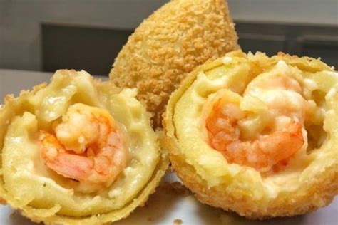  Shao Mai de Camarão: Uma Sinfonia de Sabores Marinhos Envoltos em uma Pele de Massa Delicada?